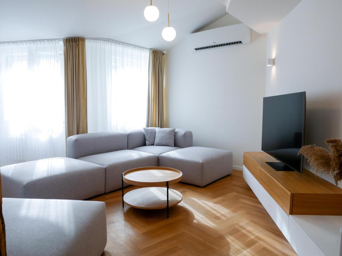 Laurinska 1 Apartments Bratislava Luaran gambar