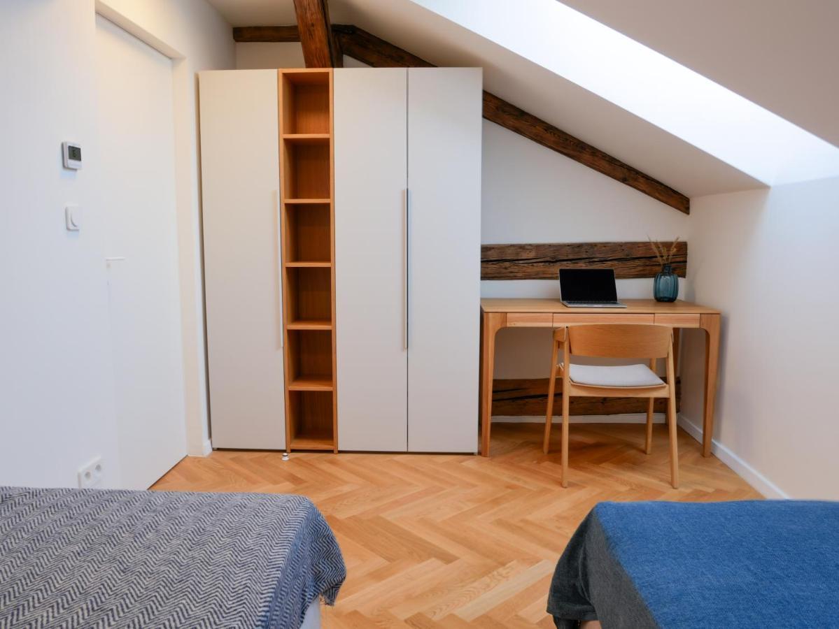 Laurinska 1 Apartments Bratislava Luaran gambar