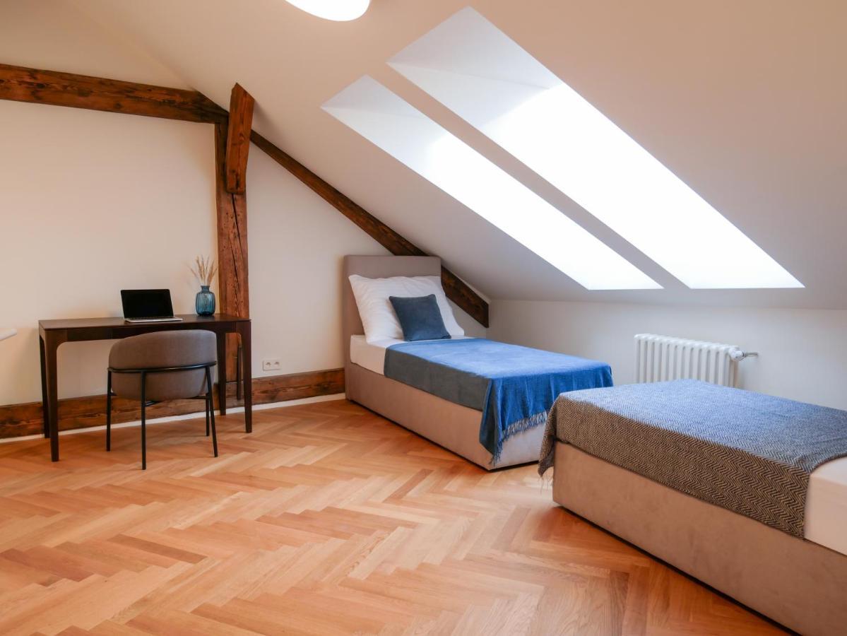 Laurinska 1 Apartments Bratislava Luaran gambar