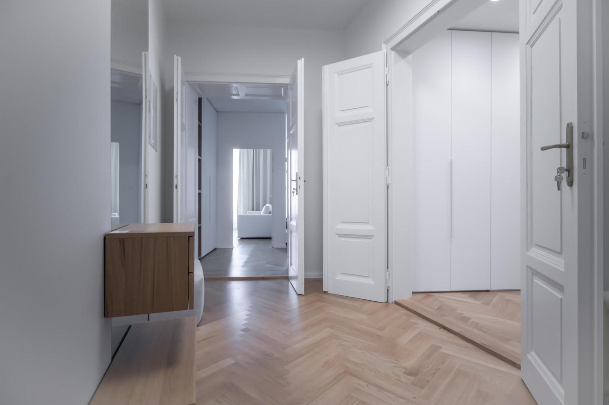 Laurinska 1 Apartments Bratislava Luaran gambar