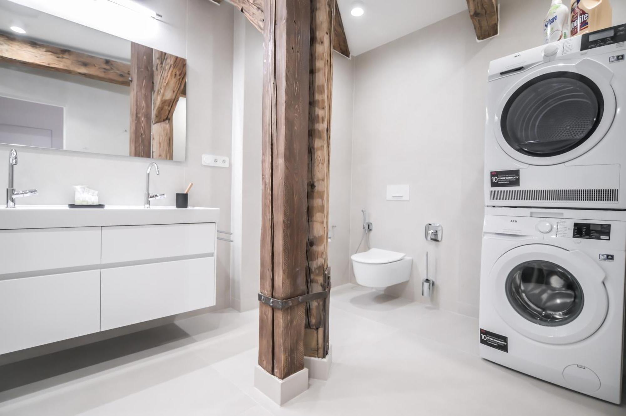Laurinska 1 Apartments Bratislava Luaran gambar