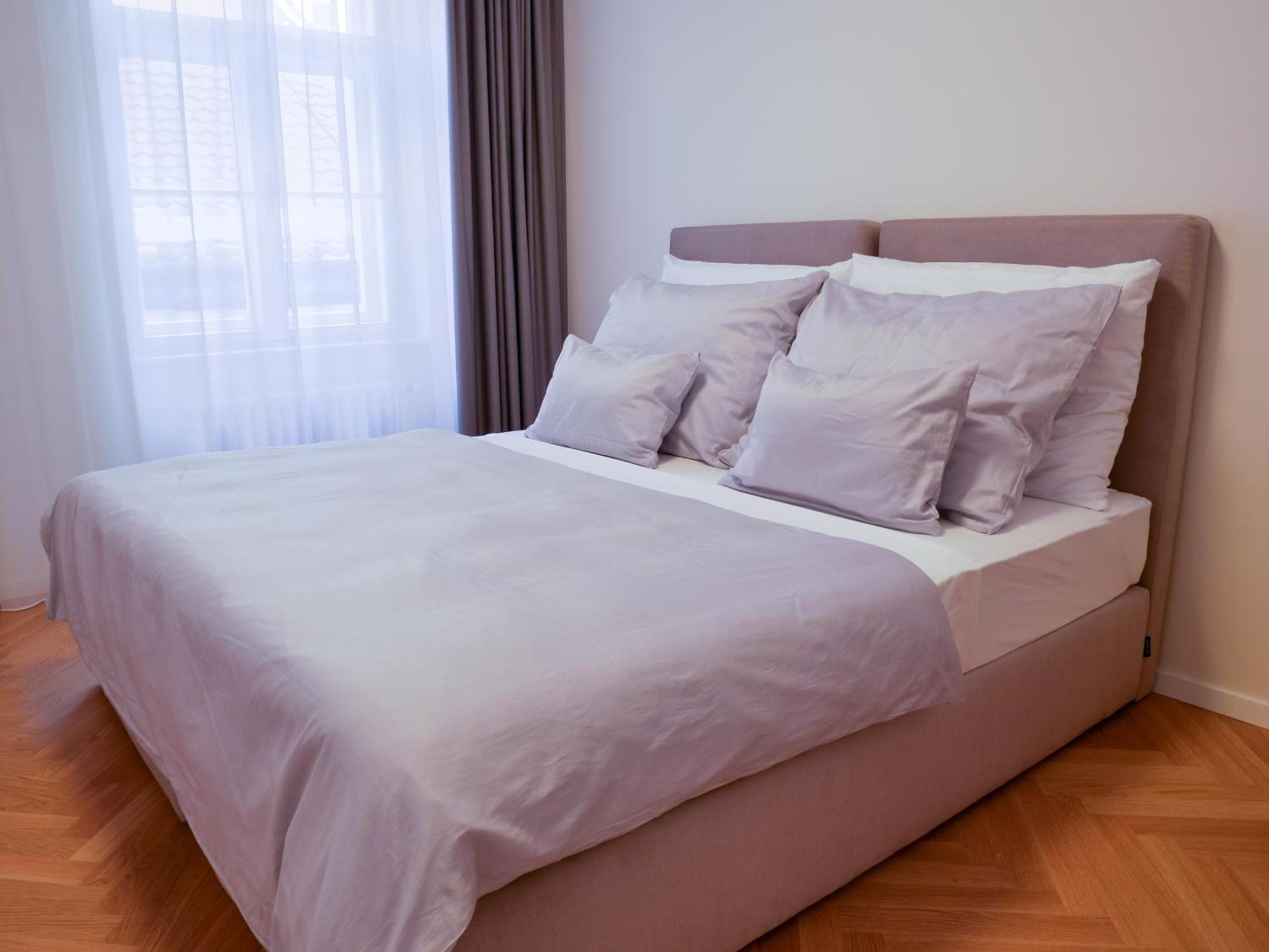 Laurinska 1 Apartments Bratislava Luaran gambar