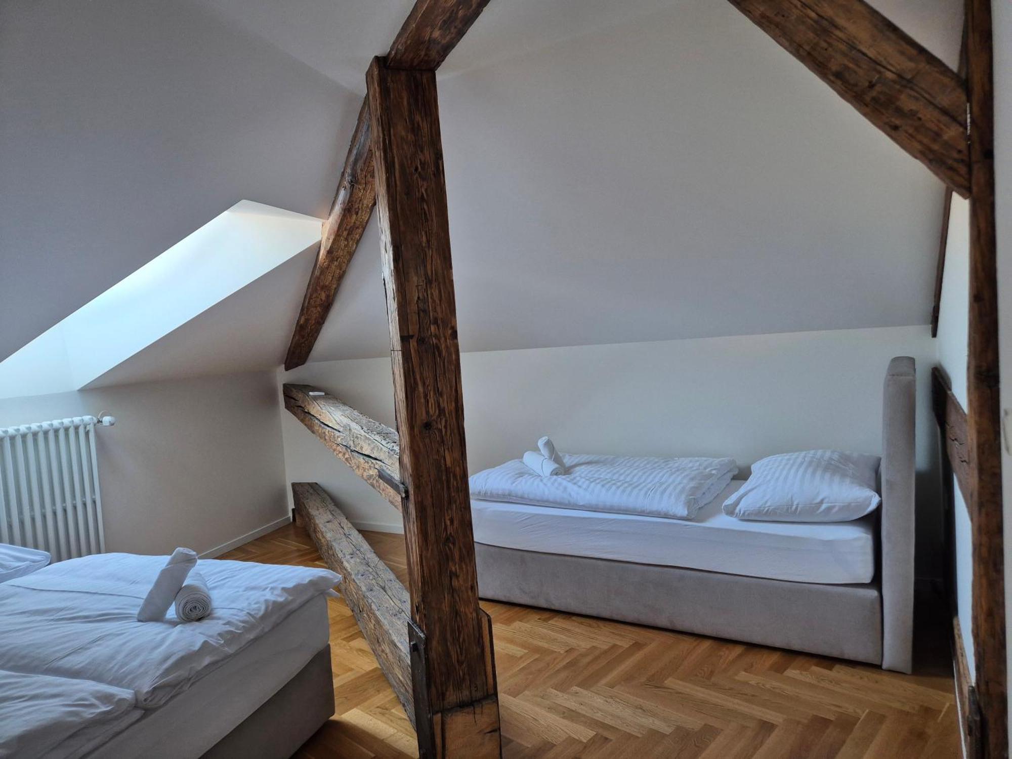 Laurinska 1 Apartments Bratislava Luaran gambar